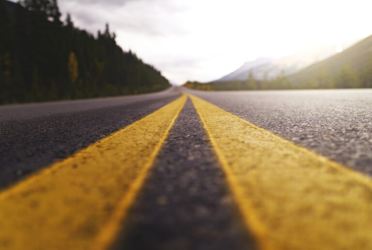 zoomed in image of road